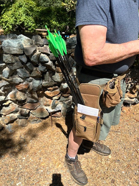 Side Quiver with Belt and release pouch RH