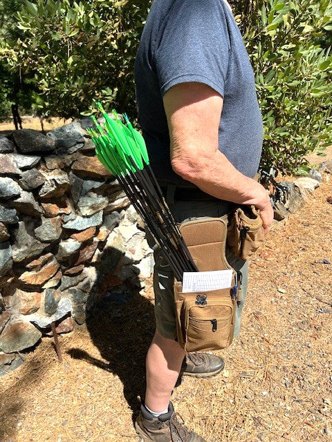 Side Quiver with Belt and release pouch RH